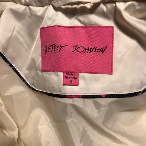 Betsey Johnson cream coat - Picture 6 of 8